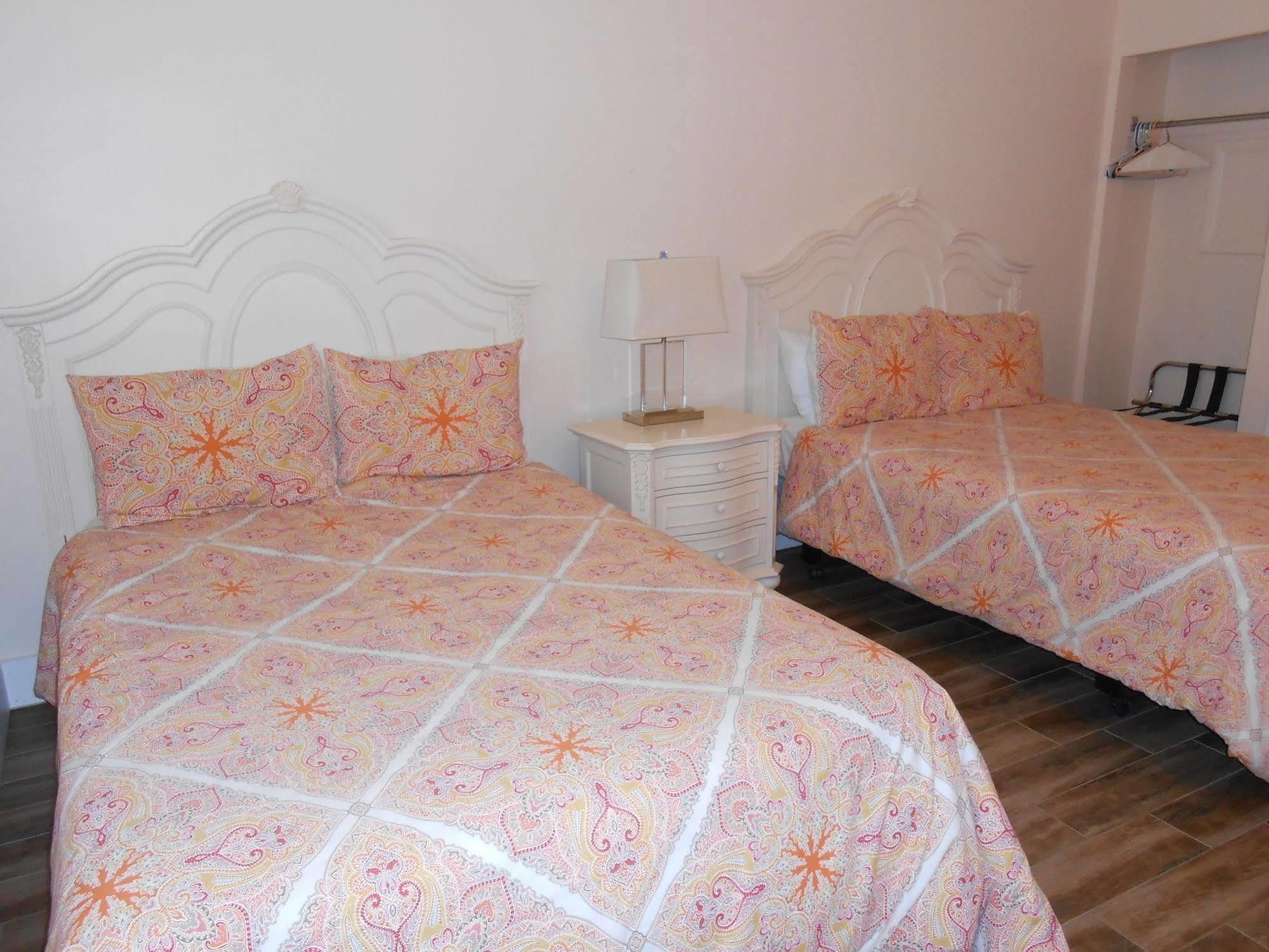 Meris Gardens B&B 베다니 해변 외부 사진